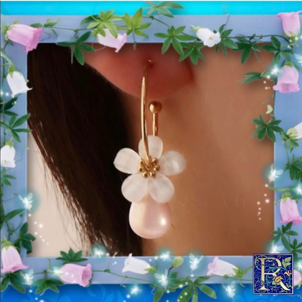 Pink Drop Flower Earrings​